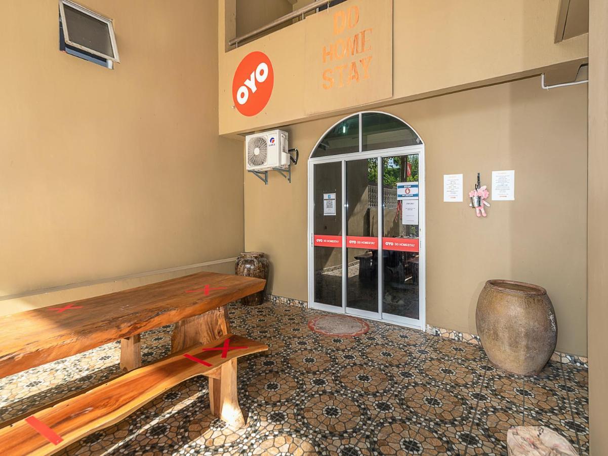 Oyo 89932 Dd Homestay Кота-Кинабалу Экстерьер фото